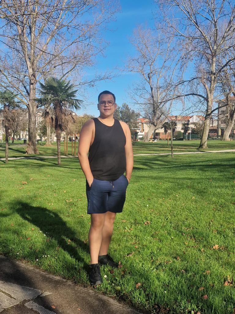 Chico busca chica en Asturias: 