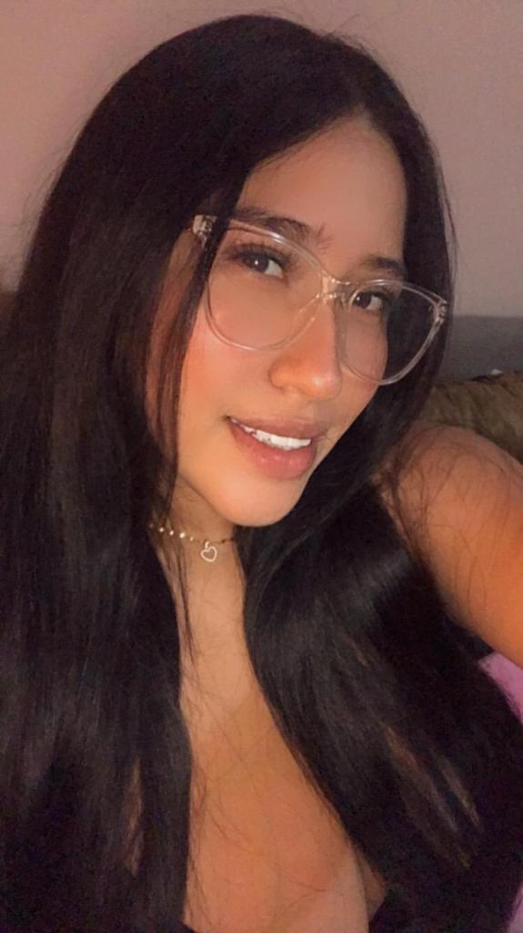 Chica busca chico en Cádiz: 