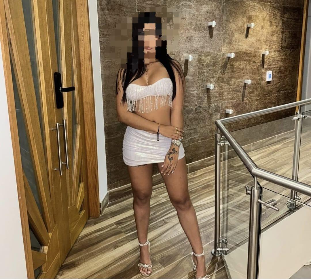 Chica busca chico en Cádiz: 