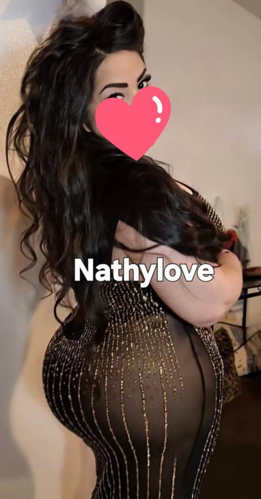 Chica busca chico en Almería: 