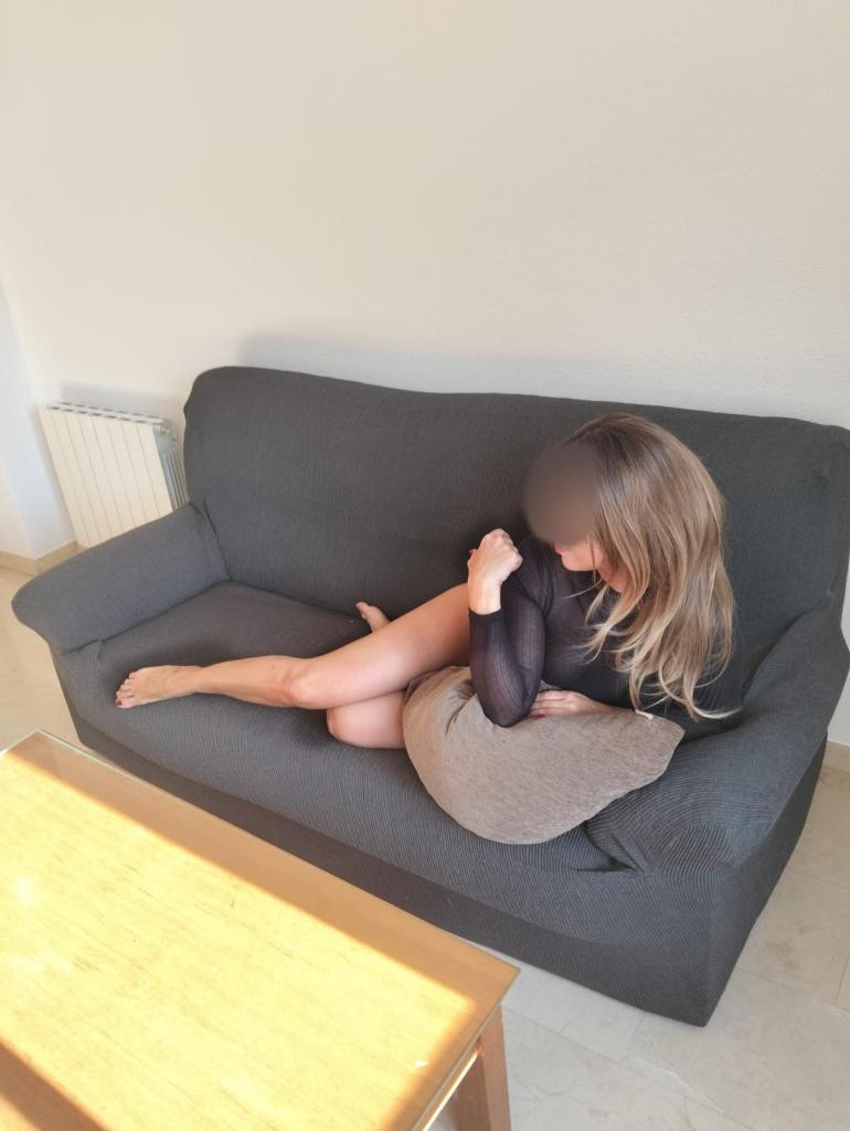 Chica busca chico en Granada: 