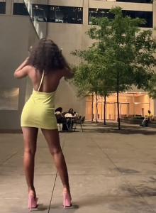 632290926: Chica busca chico en La Coruña