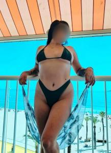 637968051: Chica busca chico en Alicante