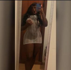 614737034: Chica busca chico en La Coruña