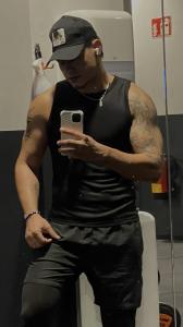 613905049: Chico busca chica en Navarra