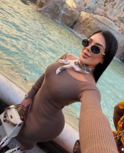 614896647: Chica busca chico en Cuenca