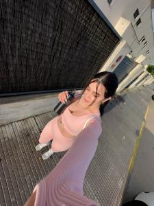 643876585: Chica busca chico en La Coruña