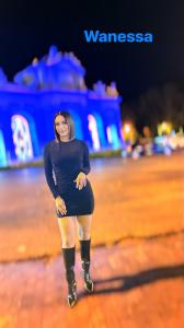 667209125: Chica busca chico en Madrid