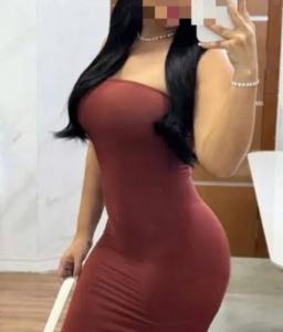 611701886: Chica busca chico en Madrid