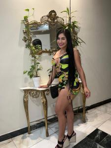 618668292: Chica busca chico en Madrid