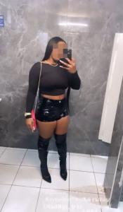 643730195: Chica busca chico en Guipúzcoa