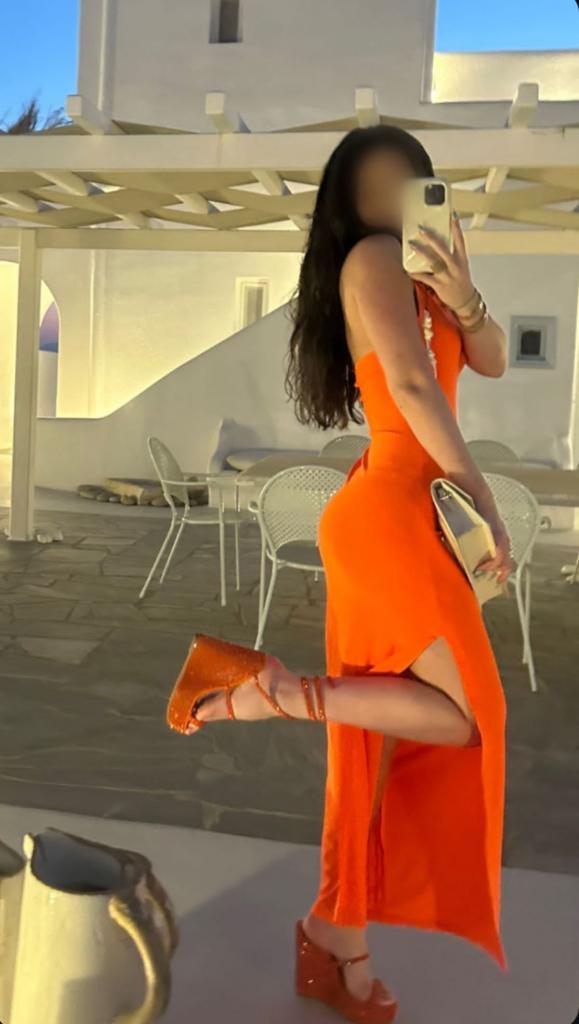 Chica busca chico en La Coruña: Chica busca chico