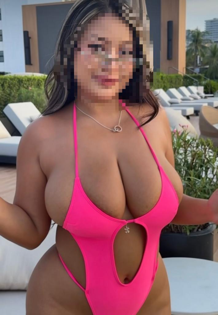 742012660: Chica busca chico en Málaga