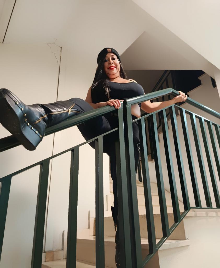 Chica busca chico en Murcia: 