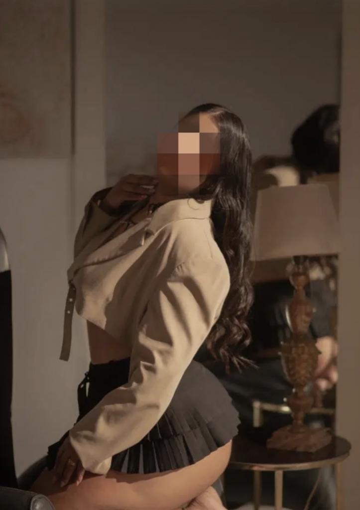 Chica busca chico en Alicante: 