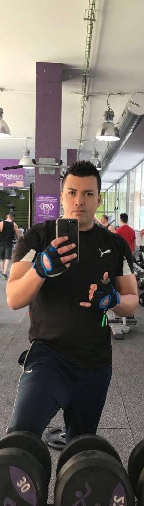 Chico busca chica en Mallorca: 