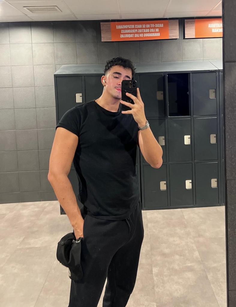 Chico busca chica en Valencia: 