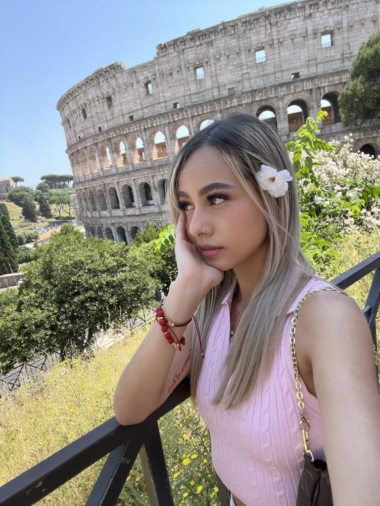 664118024: Chica busca chico en Guipúzcoa