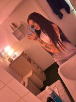 611701886: Chica busca chico en Madrid