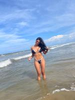 611253298: Chica busca chico en Barcelona