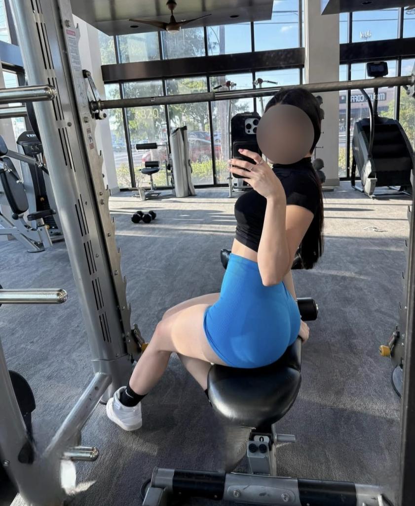 Chica busca chico en Tenerife: 