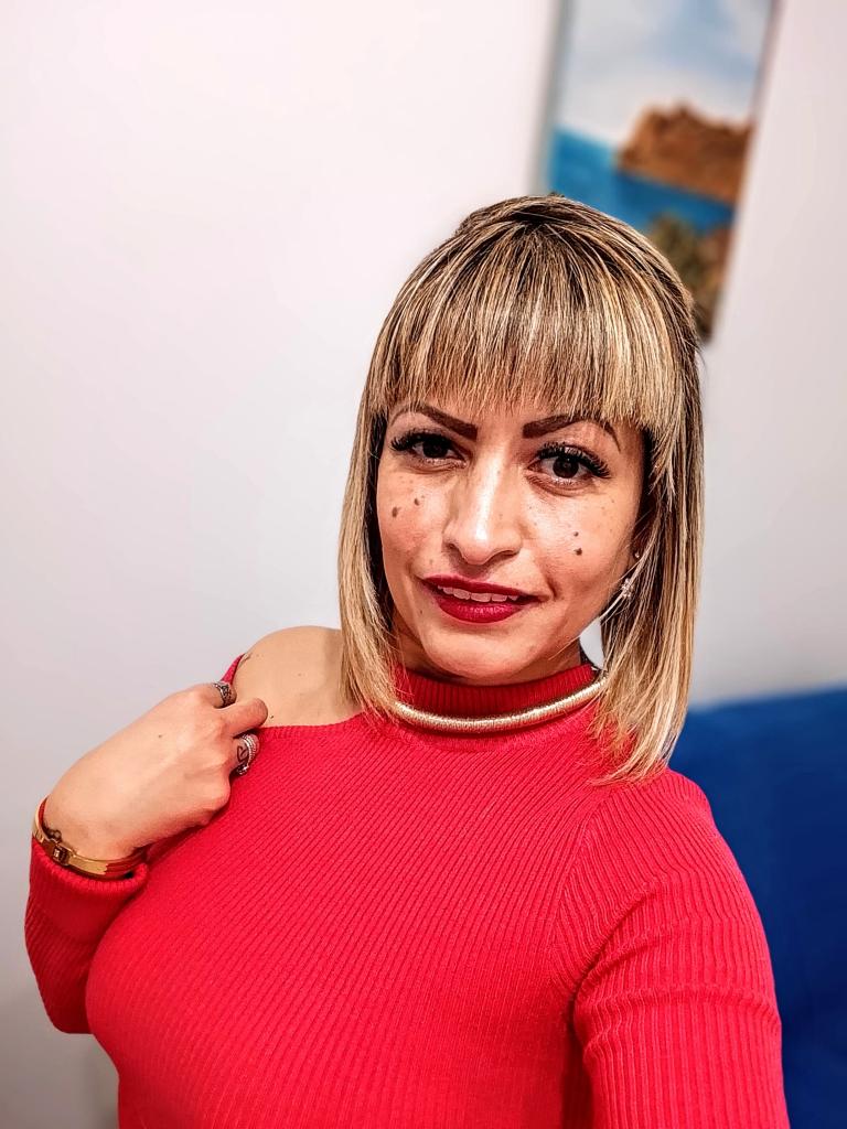 Chica busca chico en Murcia: 