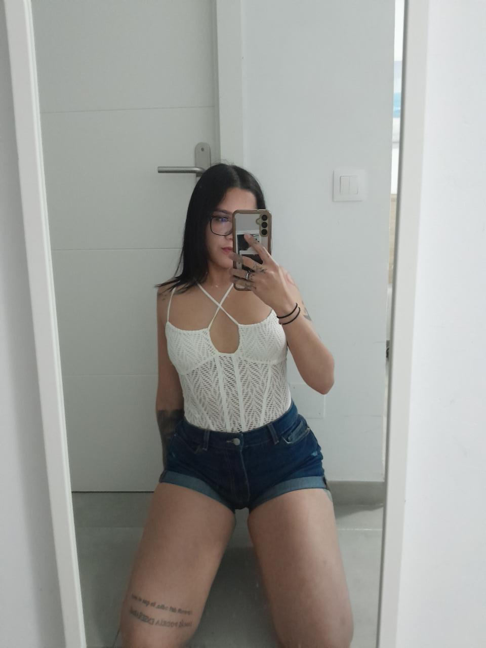 Chica busca chico en Alicante: 