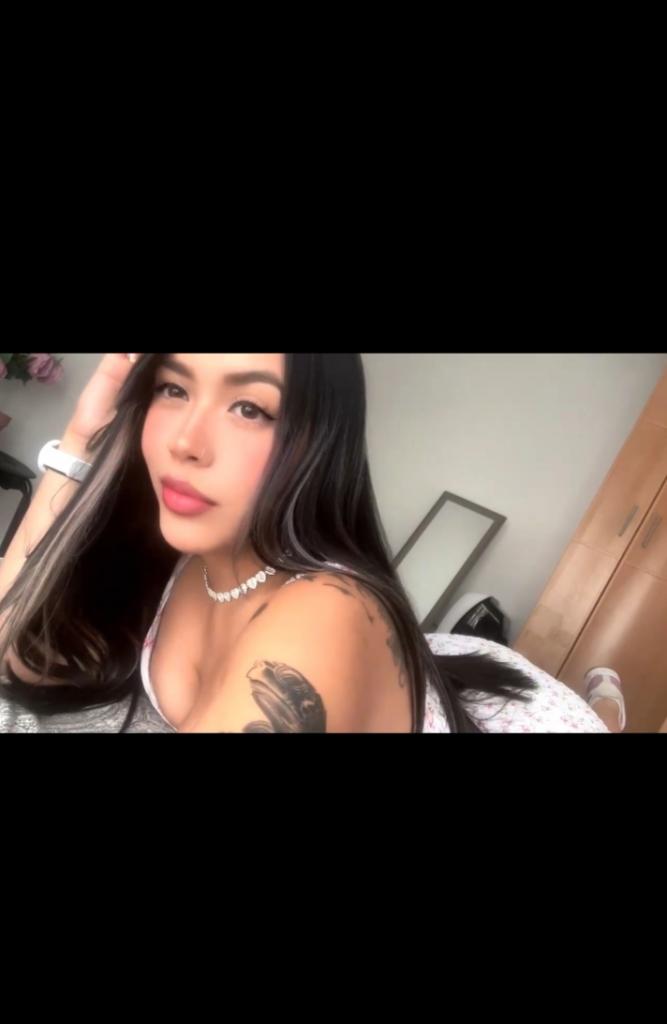 Chica busca chico en Sevilla: Chica busca chico