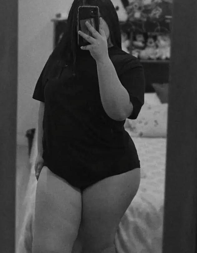 Chica busca chico en Murcia: 