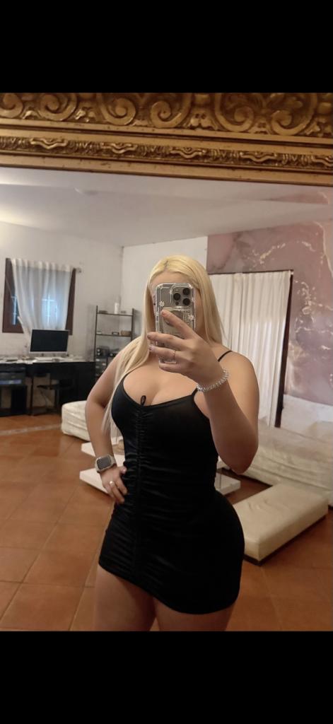 Chica busca chico en La Coruña: 