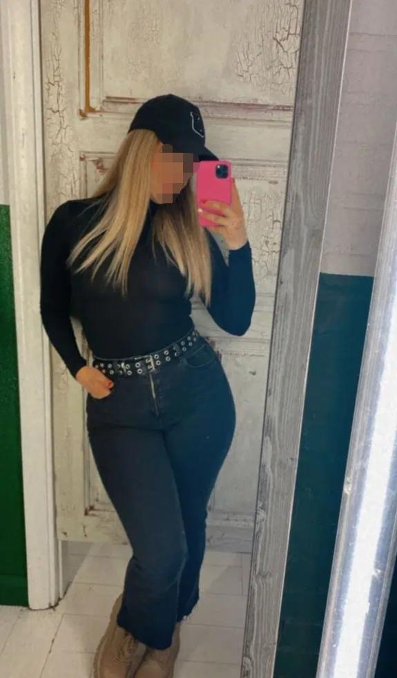 Chica busca chico en La Coruña: 