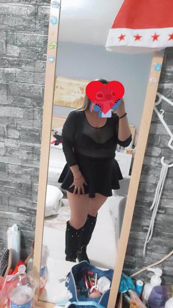 Chica busca chico en Ibiza: 