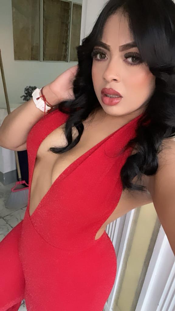 Chica busca chico en Málaga: Chica busca chico