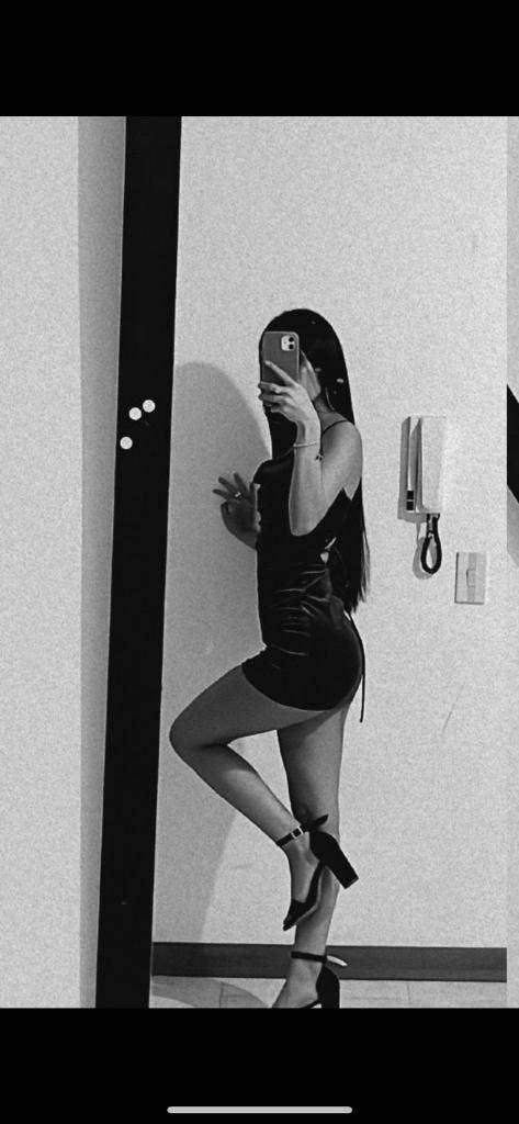 Chica busca chico en Sevilla: 