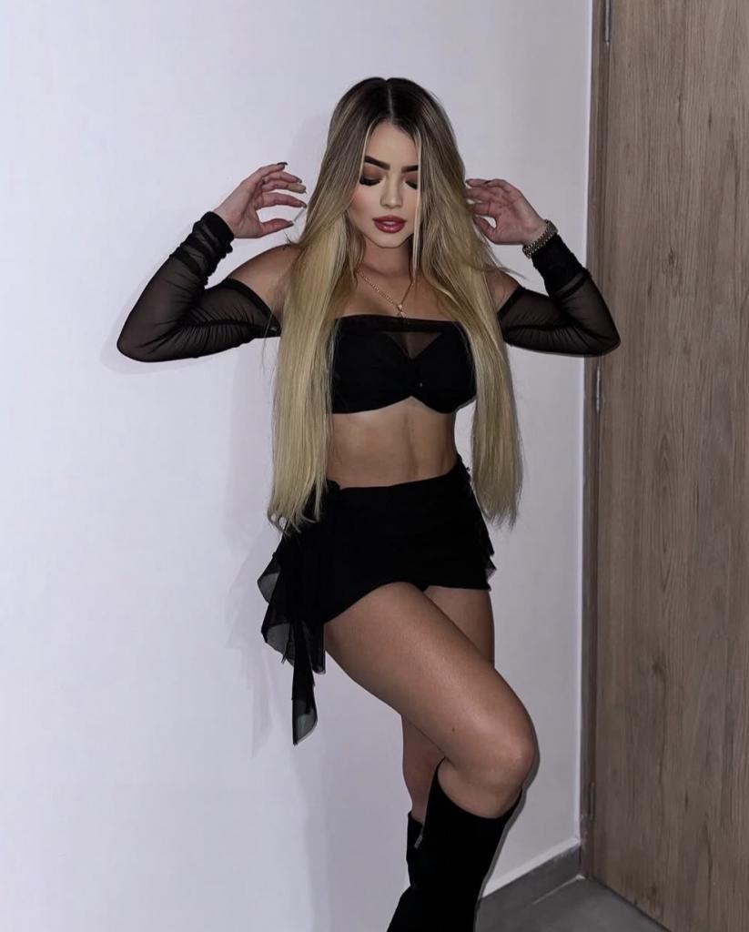 Chica busca chico en Menorca: 