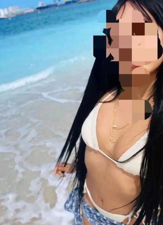 745024256: Chica busca chico en Cádiz