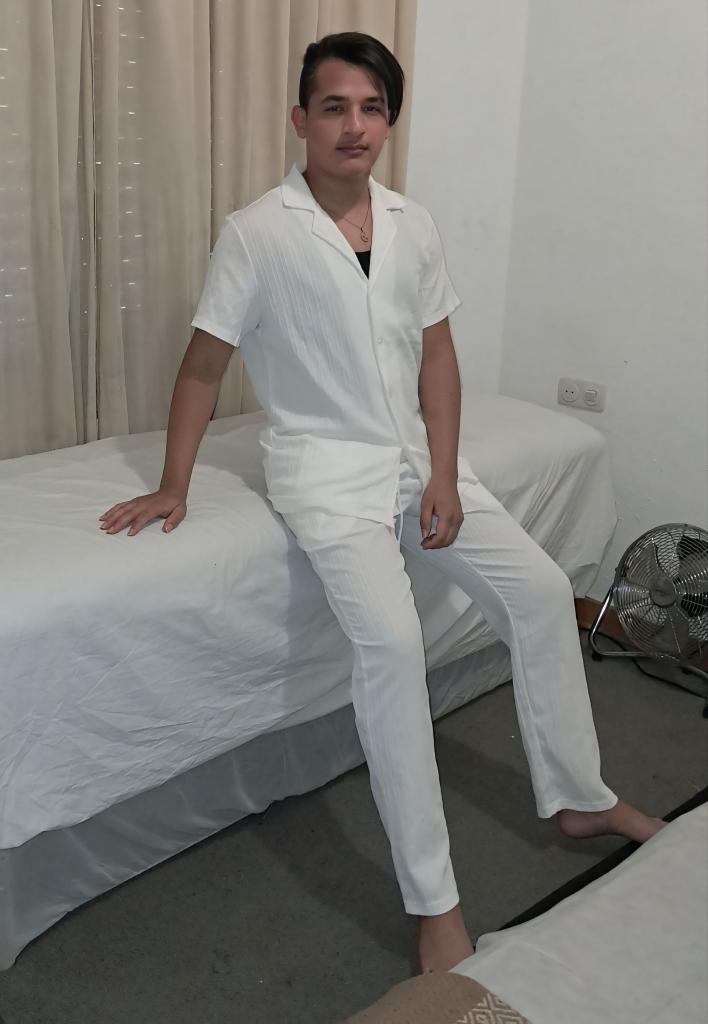 Chica busca chico en Barcelona: 