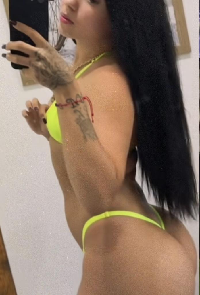 Chica busca chico en La Coruña: 