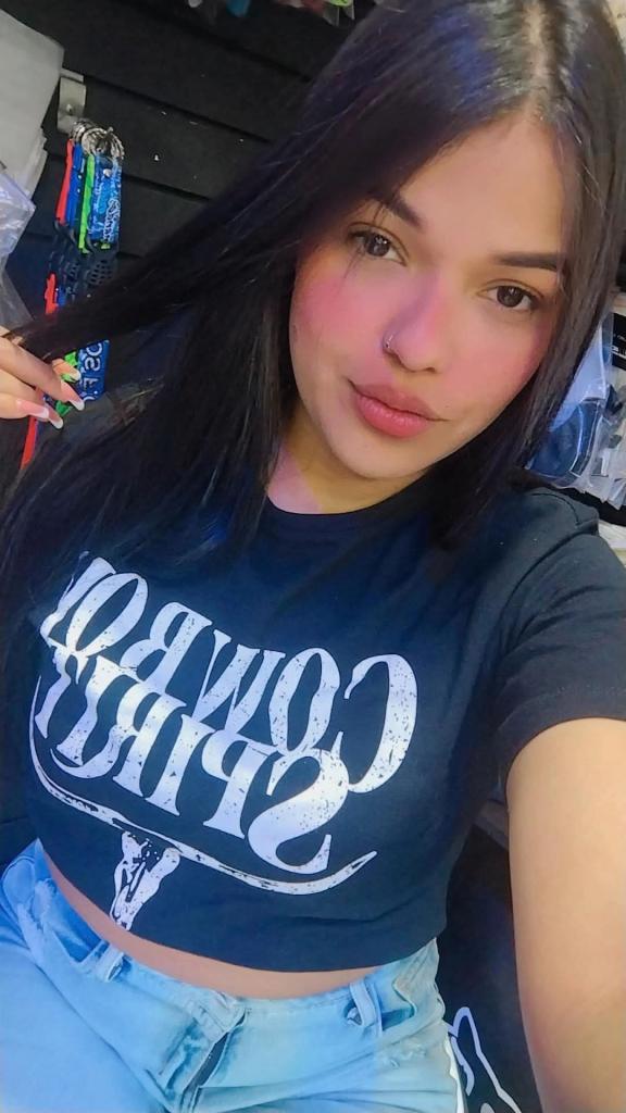 610733298: Chica busca chico en Huelva