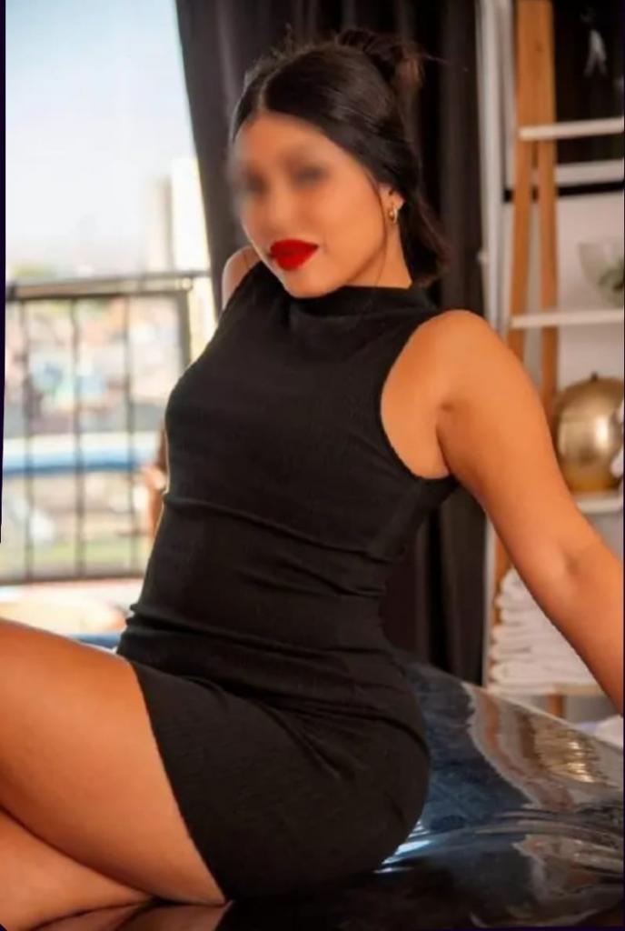 Chica busca chico en Sevilla: 