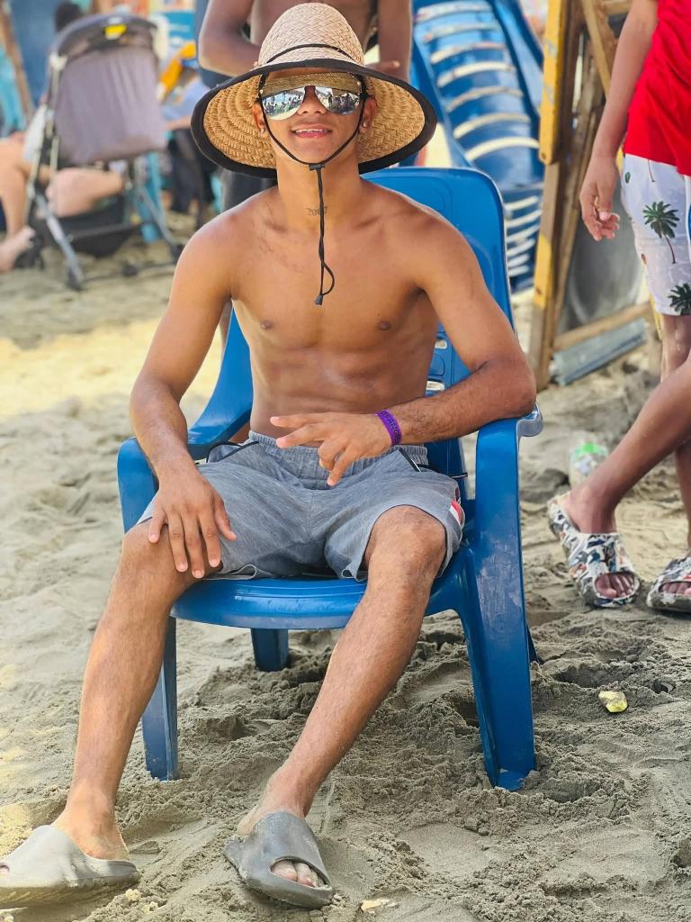 Chico busca chica en Tenerife: 