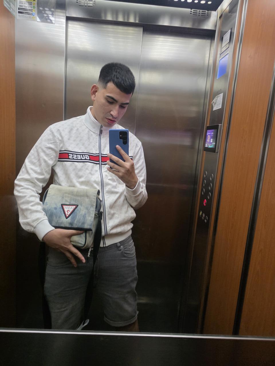 Chico busca chica en Jaén: 