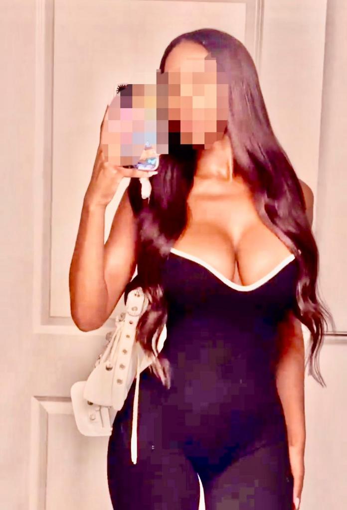 633152979: Chica busca chico en Burgos