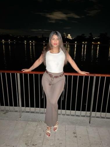Chica busca chico en Barcelona: 