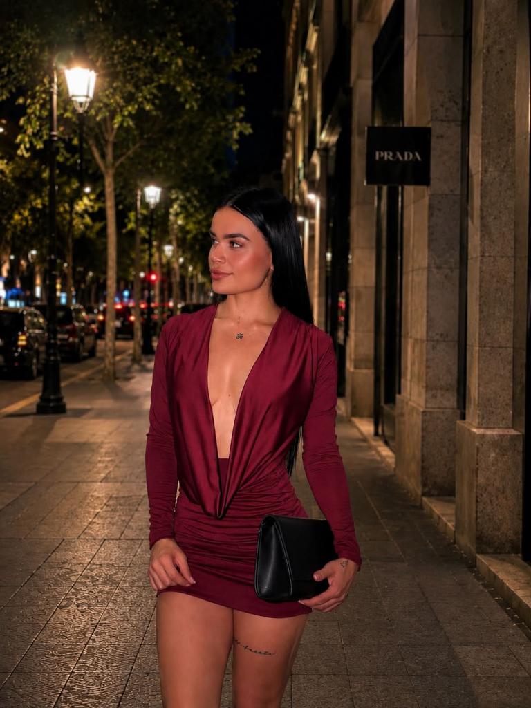 Chica busca chico en Cádiz: 