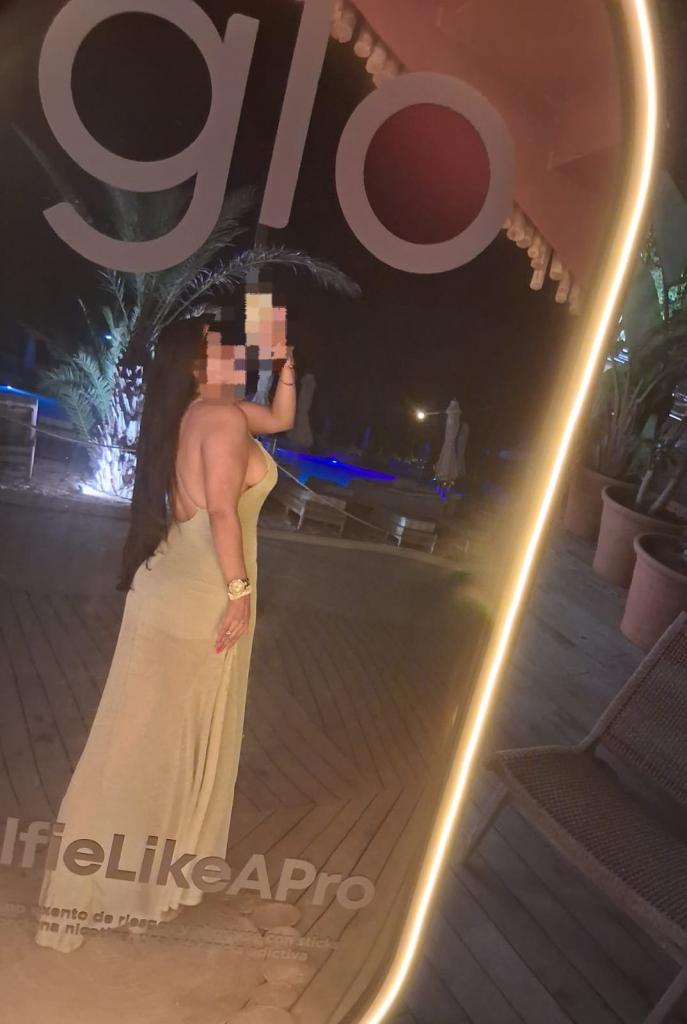 Chica busca chico en Cádiz: 