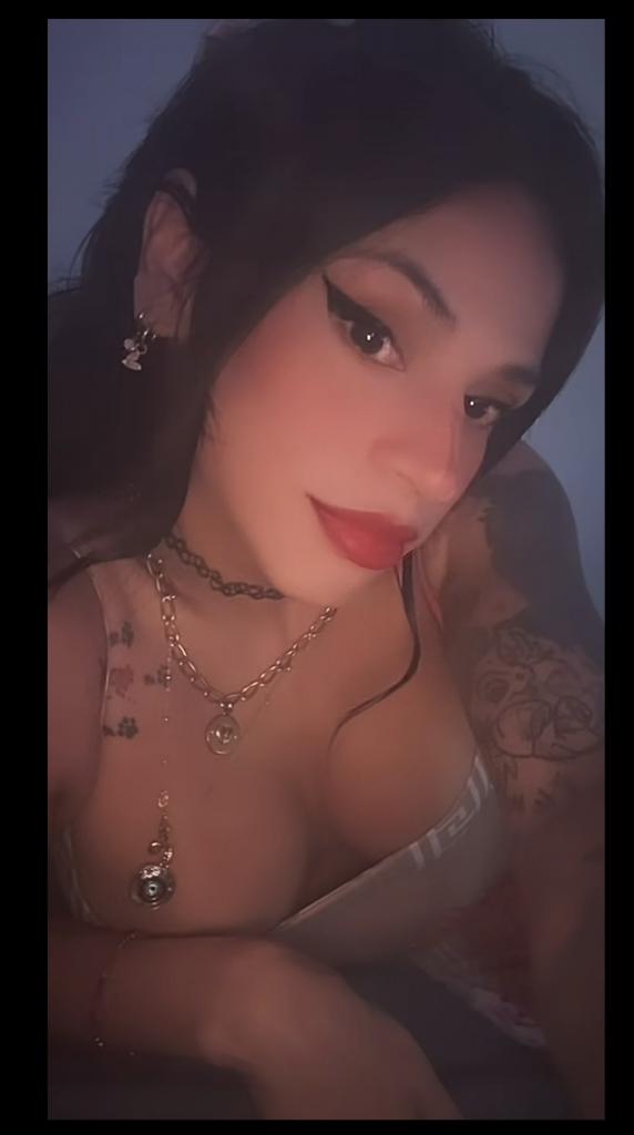 677444989: Travesti en Barcelona