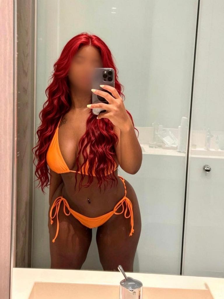 Chica busca chico en Málaga: 