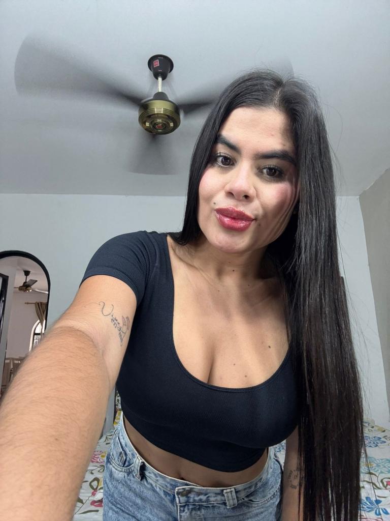 602503465: Chica busca chico en Barcelona