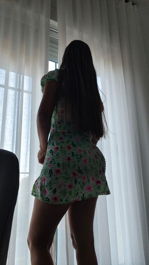 Chica busca chico en Cádiz: 